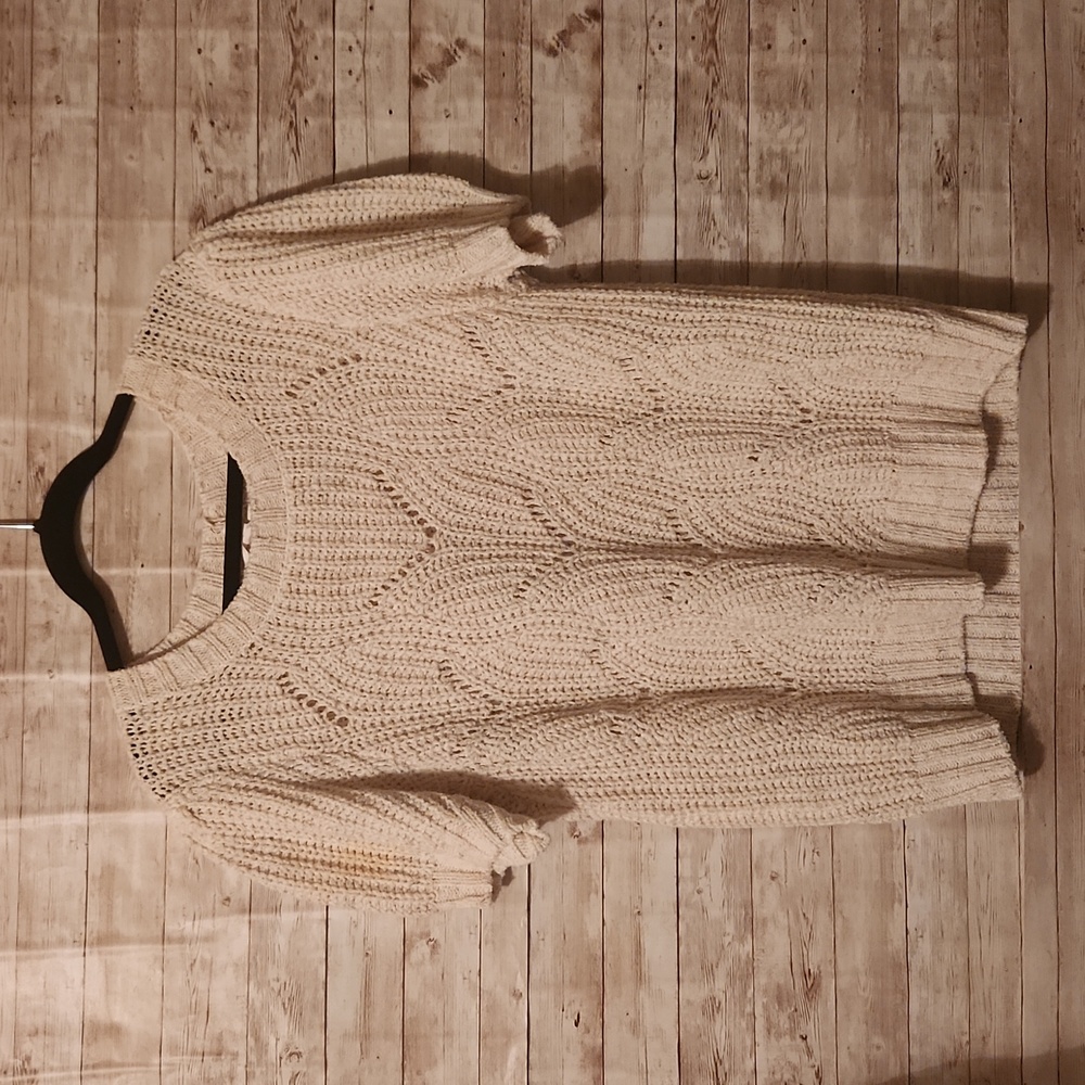 Lauren Conrad Short Sweater